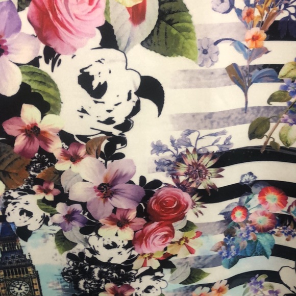 Scuba fabric skirt set - Picture 4 of 15